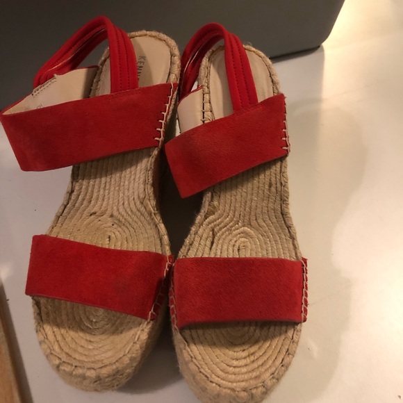 Kenneth Cole Red Suede Espadrille Sandals - Picture 1 of 4